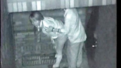 Kurze Behaarte Blondine kostenfreie pornofilme mit reifen frauen