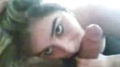 Junge Mädchen machen einen deutsche sex filme gratis großen dildo in Ihre Muschi