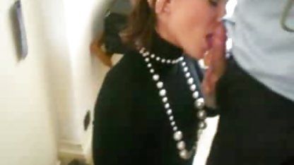 Streifen und sexfilme junge frauen reiben.