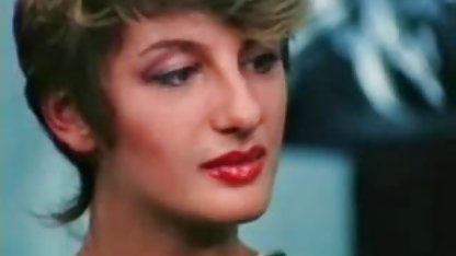 Couch schnell mit hot teen pornofilme mit asiatischen frauen brunette