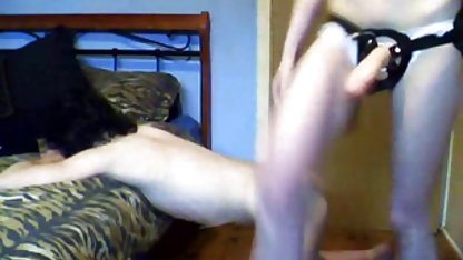 Geile bikini Lesben Fingersatz und kostelose sex filme lecken pussy im freien