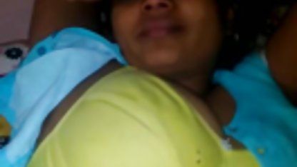 Debbie free sex dreier Ronalds Melodie SCHNUR-high-heels und schwarzen Strümpfen